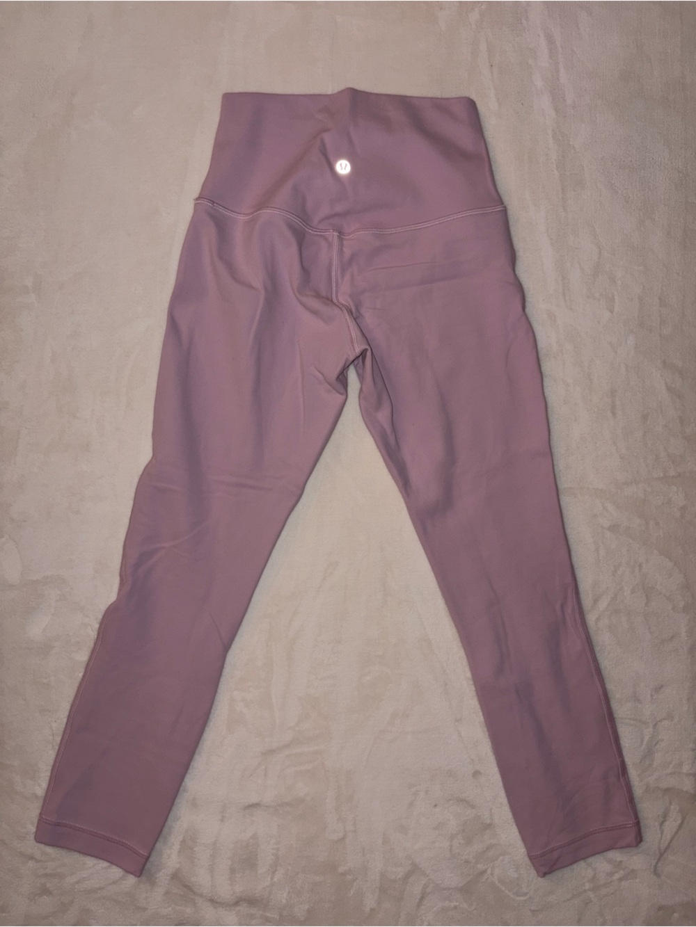 Lululemon: Lavendar Leggings Cropped